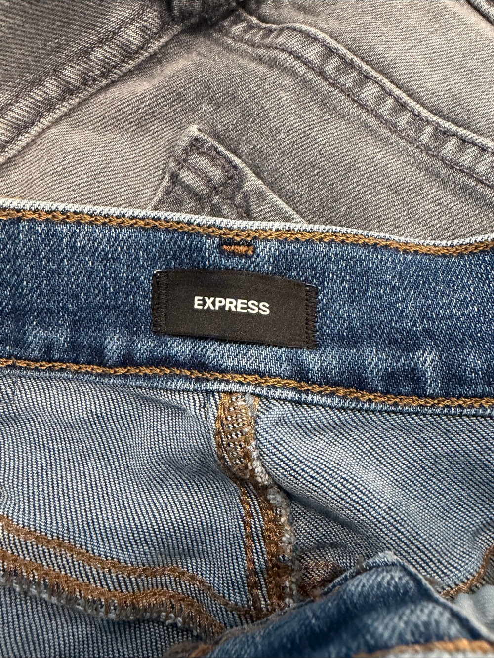 Express 90s Slim High Rise Jeans - Picture 4 of 5